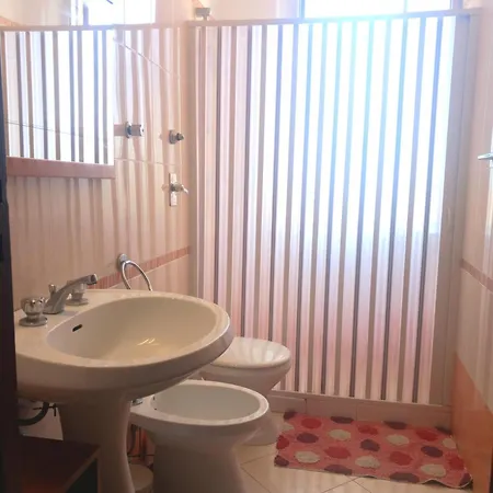 Tahiti House Stagnone